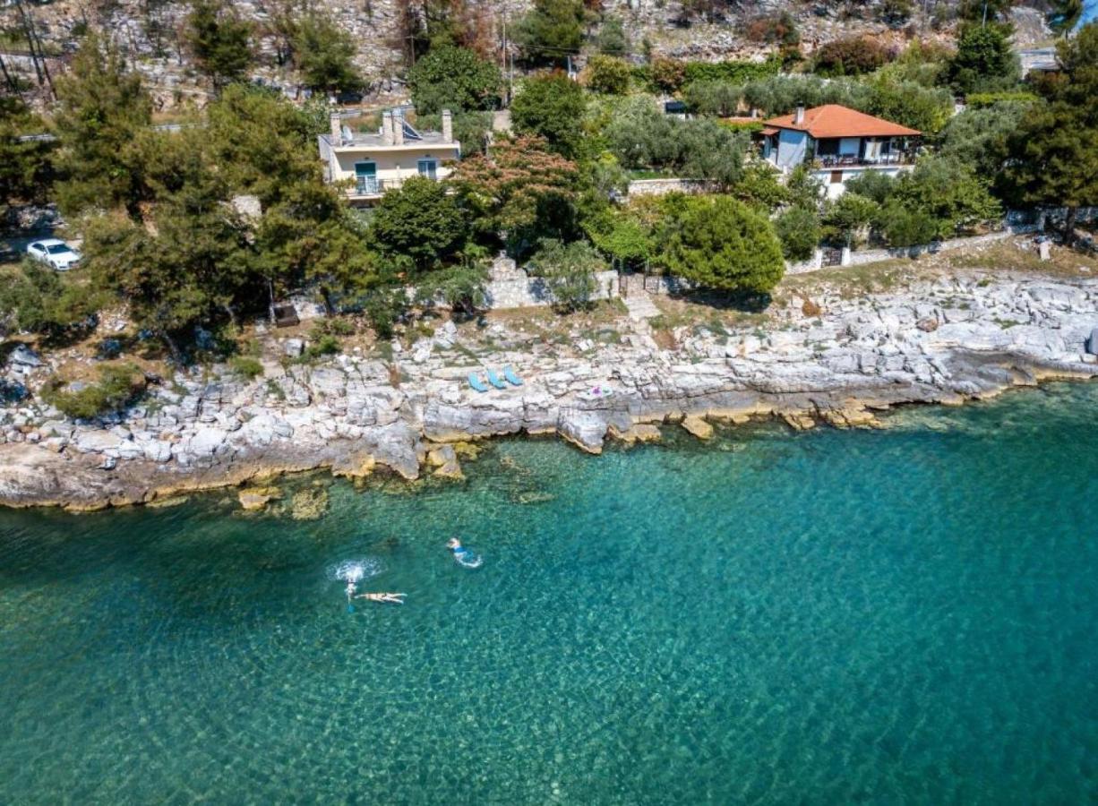 Petra Mare Apartments Aliki  Exterior photo