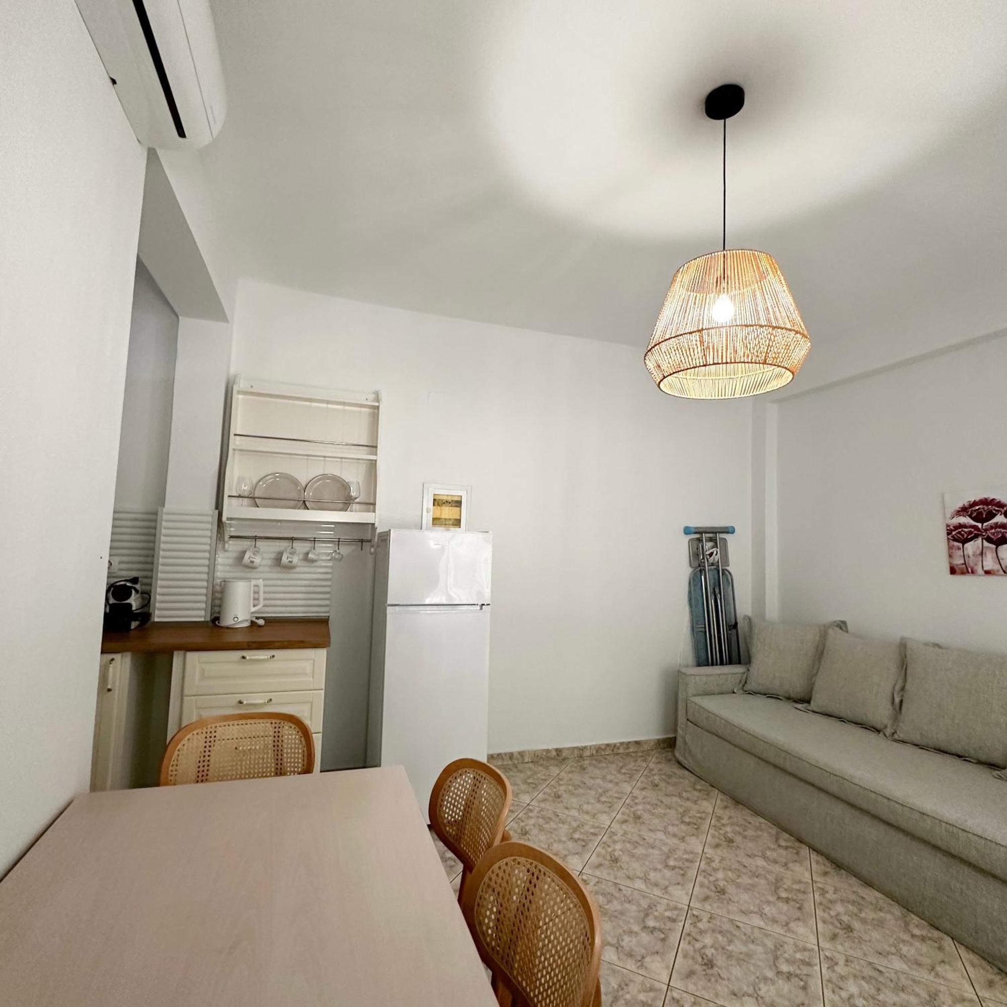 Petra Mare Apartments Aliki  Exterior photo